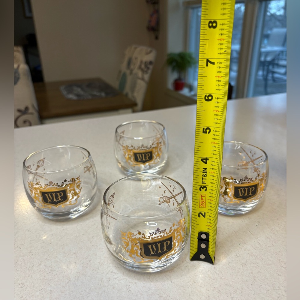 Set of 4 Vintage Mid-Century Modern “VIP” Cocktail Glasses - Picture 5 of 6